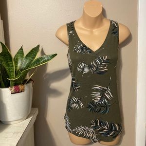 💚 maurices 24/7 tank top